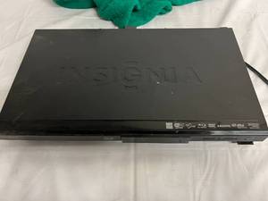 Insignia NS-WBRDVD3 Blu-Ray Disc Player