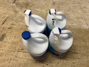4 Gallons of Clorox Bleach