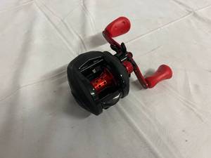 Abu Garcia Black Max Baitcaster Reel