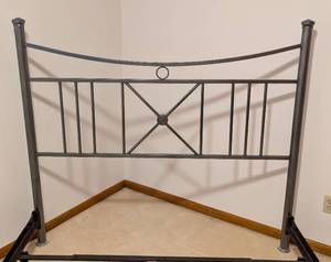 Pretty Queen Size Metal Bed Frame