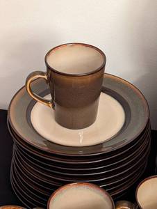 Home Trends Rave Stripe Dish Set