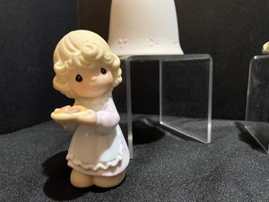 Sweet Vintage Collection of Precious Moments Figurines