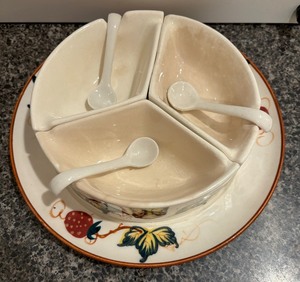 lot 70 image: Vintage Fred Roberts Co Japan Strawberry Condiment Serving Set With Spoons