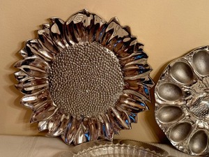 lot 85 image: Decorative Serving Dishes with Flair