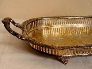 lot 89 image: Vintage Footed Silver Plate Serving Tray