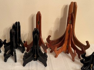 lot 90 image: Variety of Wooden Display Stands  Holders