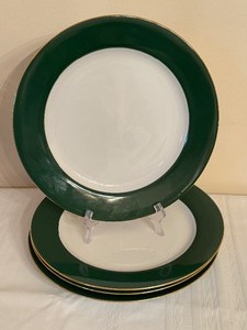 lot 80 image: Set of Four Chargers by Zrike