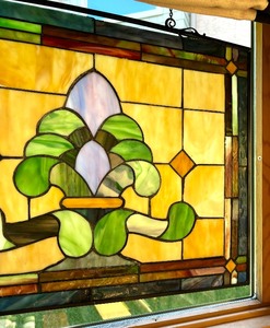 lot 44B image: Beautiful Stained Glass Decor