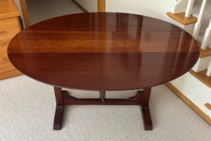 lot 27A image: Vintage Drop Leaf Table