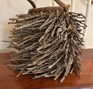 lot 119 image: Artisan Crafted Twig Basket