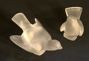 lot 62A image: Pair of Vintage Lalique Crystal Bird Figurines