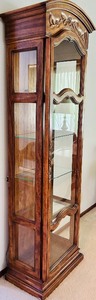 lot 125 image: Gorgeous Vintage French Style Curio Cabinet in Dark Brown