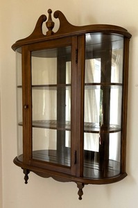 lot 141 image: Petite Curved Glass Wall Mounted Display Cabinet