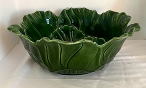 lot 159 image: Vintage Cemar Serving Bowl and Four Plates