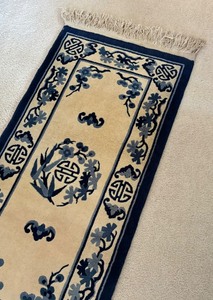 lot 164 image: Beautiful Runner  Rug