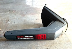 lot 283 image: Craftsman 13 Weedwacker