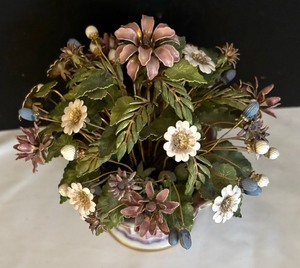 lot 296 image: Fleurs des Sicles Metal Floral Decor Designed by Jane Hutcheson