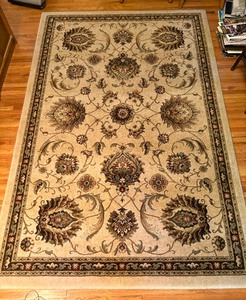 lot 15 image: Sphinx Knigthsbridge Rug