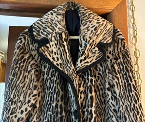 lot 324 image: Wild Womens Coat  Jacket by BWana