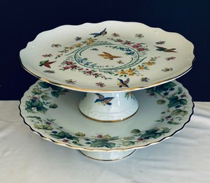 lot 327 image: Two Pretty Pedestal Desert Serves by Andrea and Lentil Ardalt