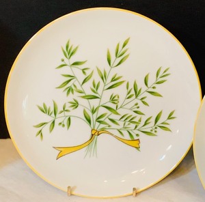 lot 258 image: Vintage Herb Collector Plates Taste Setter Collection