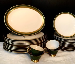 lot 276 image: Vintage Green and Gold Plates, Cups and Saucers