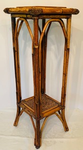 lot 14 image: Beautiful Vintage Bamboo Rattan Tall Side Key Table