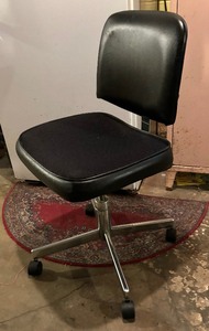lot 373 image: Vintage Office Chair
