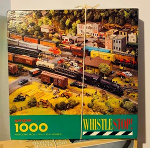 lot 410 image: Variety of Puzzles