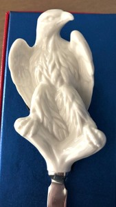 lot 411A image: Honor America Boehms Porcelain Letter Opener for 1976