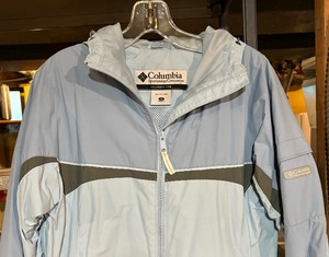 lot 426 image: Womens Columbia Coat  Jacket