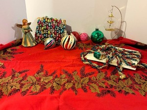 lot 463 image: Variety of Christmas Linens, Ornaments, Beaded Garland and More