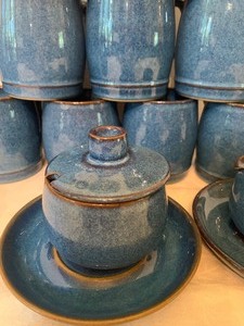lot 175 image: Variety of Vintage Blue Stoneware Mugs, Bowls and More