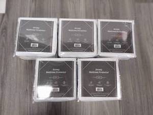 (5) Jersey Queen Mattress Protectors