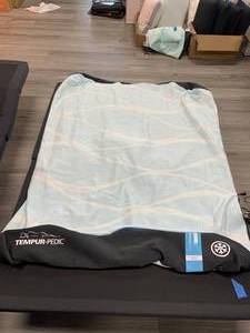 Tempur-pedic Queen size cover