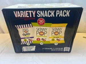 lot 11 image: 36 ct Skinny Pop Variety Snack Pack