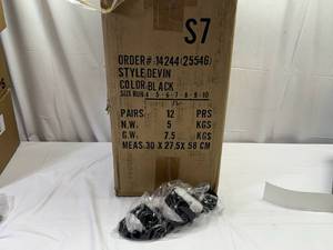 lot 41 image: 12 Boxes Lulus Devin Black Size 7