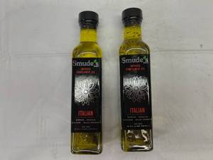 lot 55 image: 2x 8oz Smudes Infused Sunflower Oil-Italian