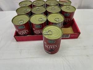 lot 72 image: 12x Tuscan Garden Large Black Olives-Pitted