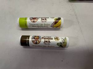 lot 175 image: 50 Panama Jack Lip Balm-25 Each Flavor