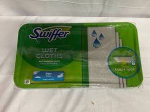 lot 112 image: 19 Swiffer Wet Cloths