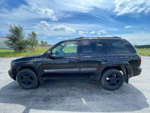 2004 Chevrolet Trailblazer LS - 4X4