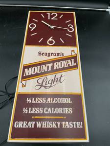 lot N070 image: Vintage Vertical Rectangle Seagrams Mount Royal Clock