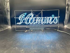 lot N150 image: Vintage Hamms Neon Sign