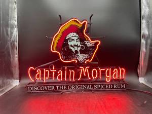 lot N427 image: Captain Morgan Neon Sign