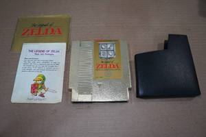 lot 101 image: Nintendo Game -The Legend of Zelda