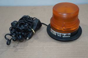 lot 122 image: Magnetic Caution Light for Vehicles