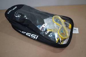 lot 144 image: Cressi Adult Palau Fin Snorkel Set -Fin Size LXL, Blue
