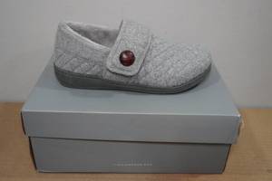 lot 182 image: Vionic Jackie Slippers -Size 7