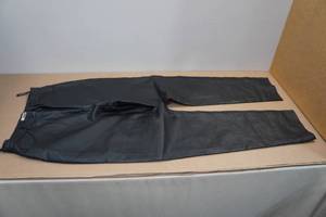 lot 212 image: Leather Pants -Size 12